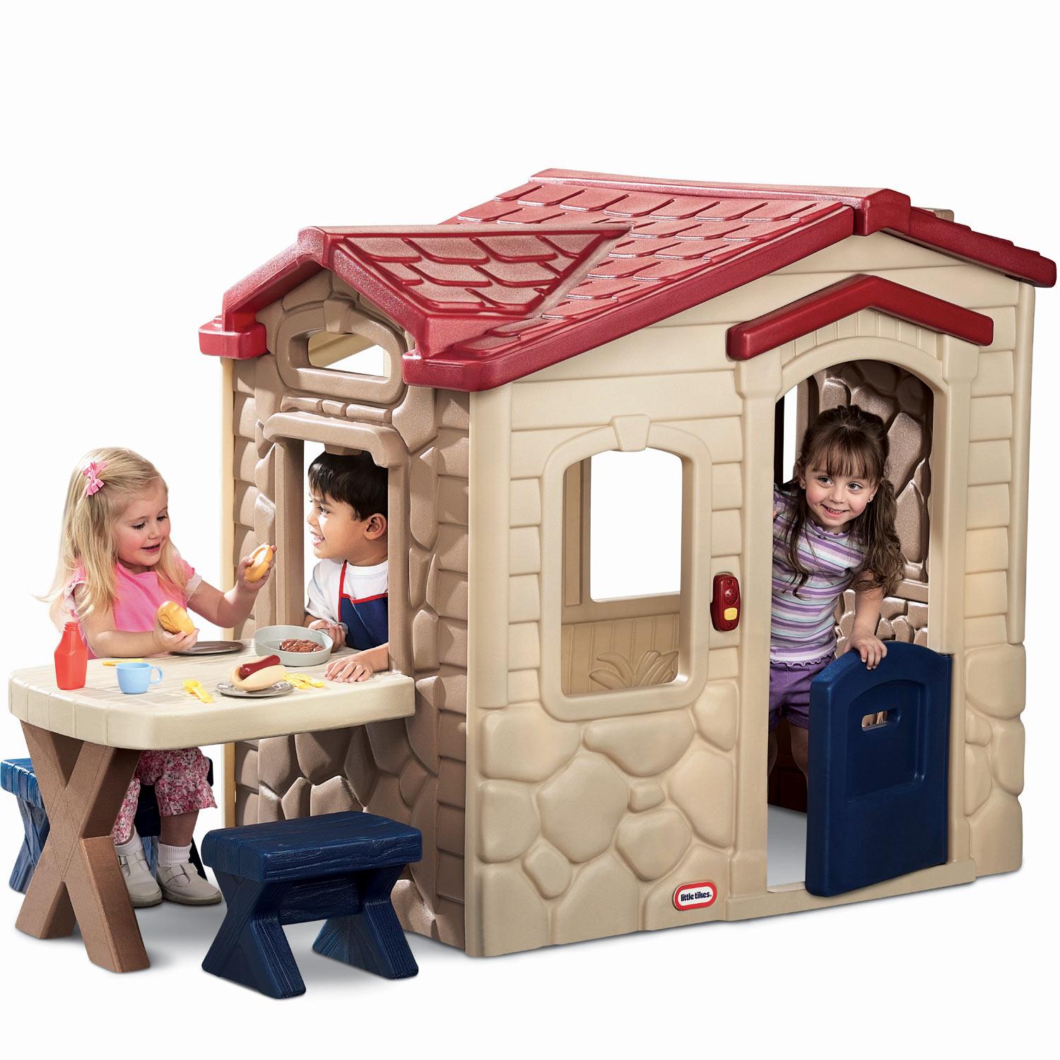 5113_57e0f25b-1f8d-4f02-8a28-f72b81427a1c.jpg Picnic on the Patio™ Playhouse - Image 1