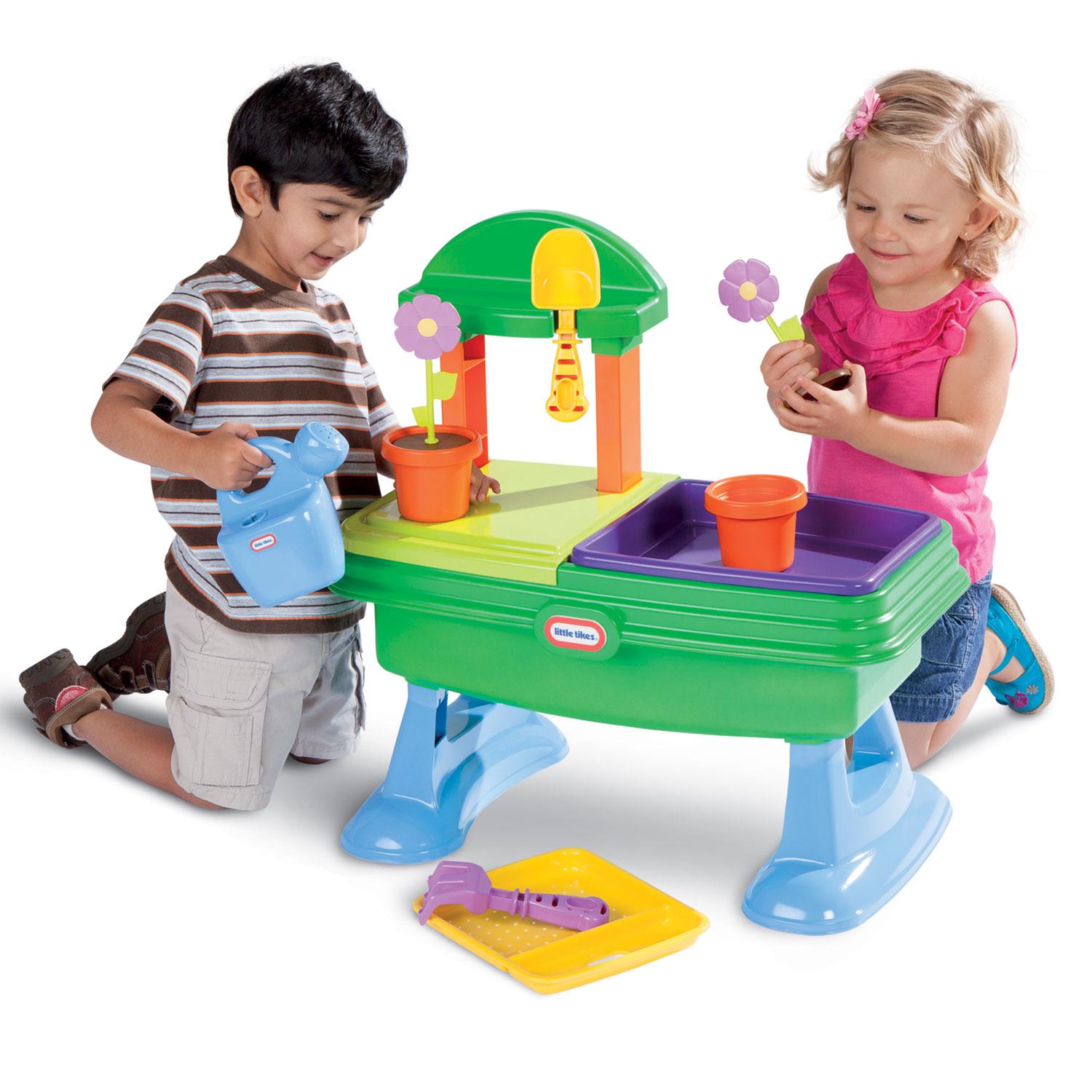 7041_c2a9e3c2-28d3-4d50-a20b-ddb555741c69.jpg Garden Table - Image 1